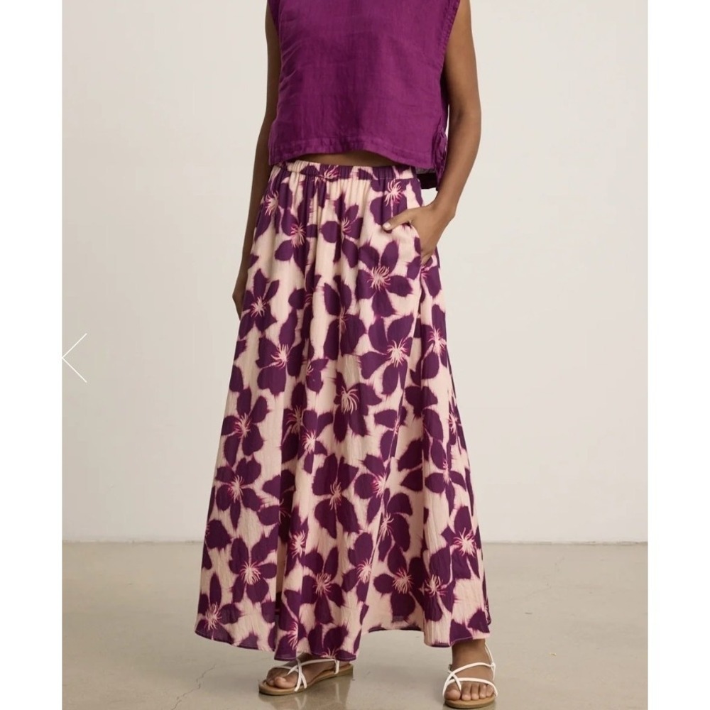 Velvet by Graham & Spencer Jess Maxi Skirt Berry Floral Small Boho Flowy NWT